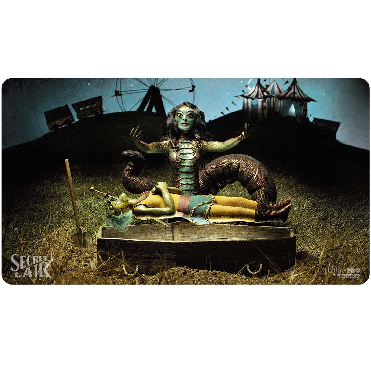 Ultra PRO: Playmat - Diabolical Dioramas "Gravebreaker Lamia"