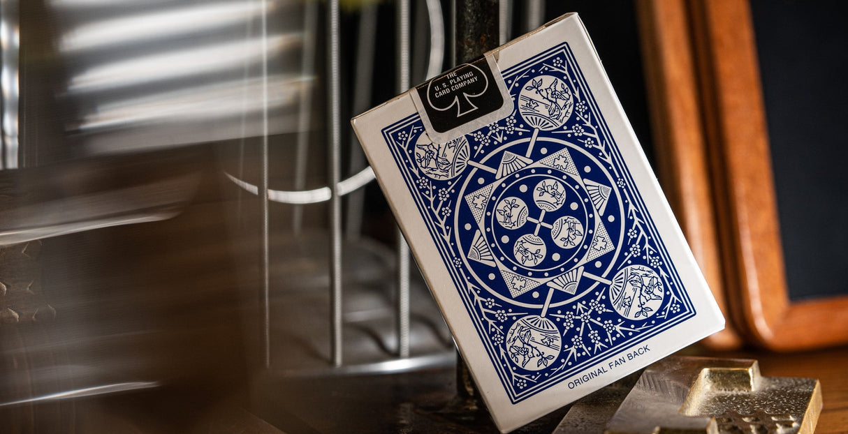 Playing Cards - Tally-Ho Fan Back
