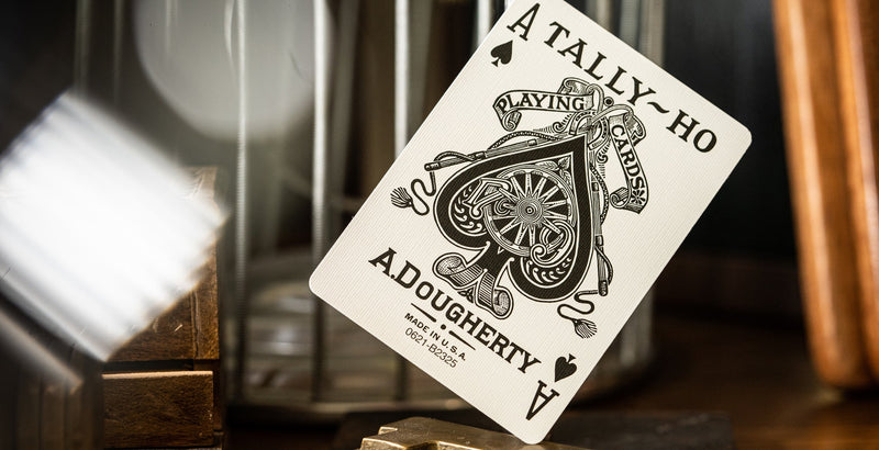 Playing Cards - Tally-Ho Fan Back