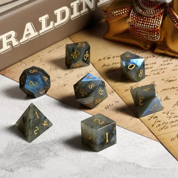 Labradorite Natural Dice Set (7pcs)