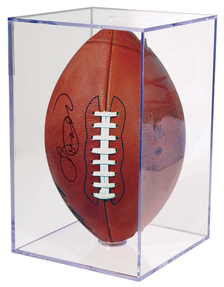 Ultra PRO: Display - Football